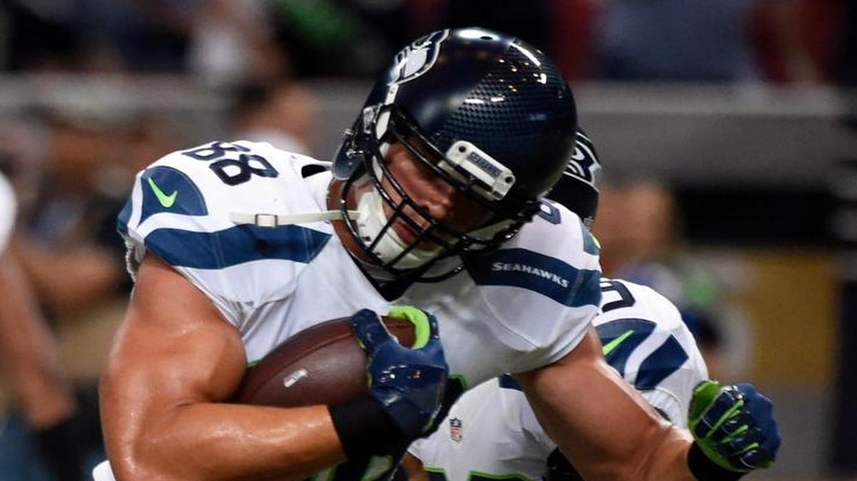 
Jimmy Graham caught five passes for 44 yards and a touchdown in his Seahawks debut Sunday. Constant pressure from the Rams defensive front forced QB Russell Wilson to target Graham on short passes.

