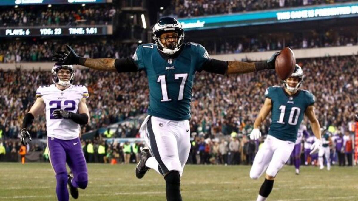 Philadelphia’s Alshon Jeffery catches a touchdown pass during the first half of the NFC championship game against the Minnesota Vikings on Jan. 21.