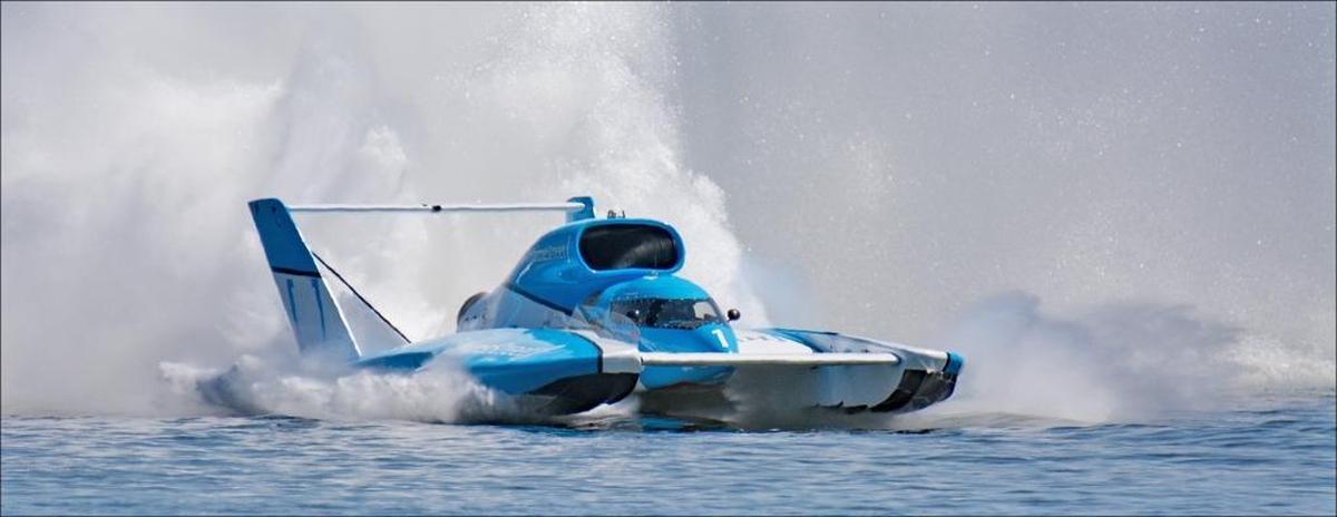 Jimmy Shane, driving the U-1 Miss HomeStreet Bank during the 2016 Tri-City Water Follies, will be in a boat rebuilt by the Miss Madison team this off-season. He was able to test it in the Tri-Cities and Guntersville, Ala., and run it in an exhibition at the Madison Regatta in the past couple months.