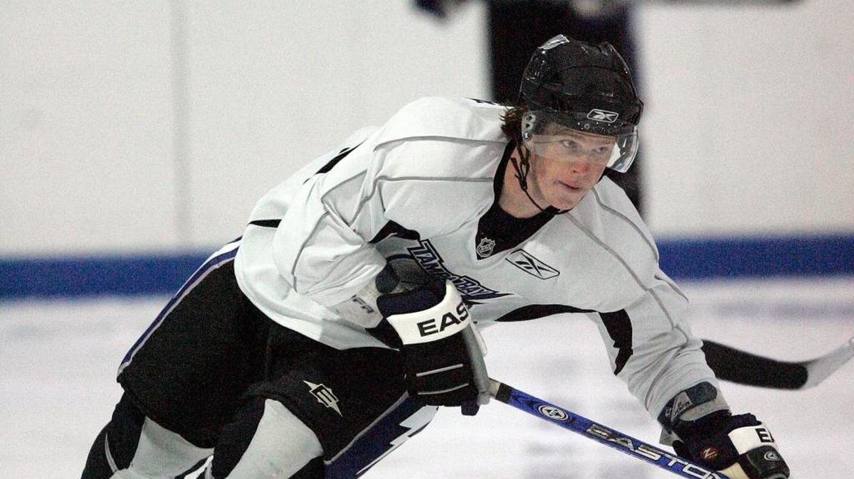 Tampa Bay Lightning prospect Mitch Fadden competes in a drill at Bear Mountain Arena, in Victoria, British Columbia, on July 28, 2008. Fadden died in his sleep Dec. 3. He was 29.